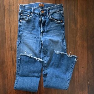 MOTHER Blue Frayed Hem Cropped Jeans